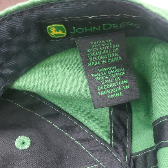 John Deere Green Hat with Iconic Logo - Picture 2 of 4